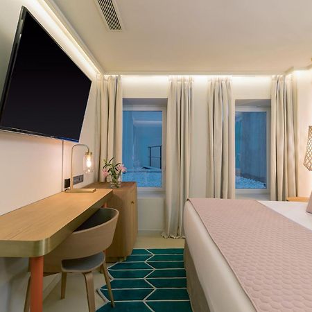 Room Mate Macarena, Madrid Gran Via Exterior photo