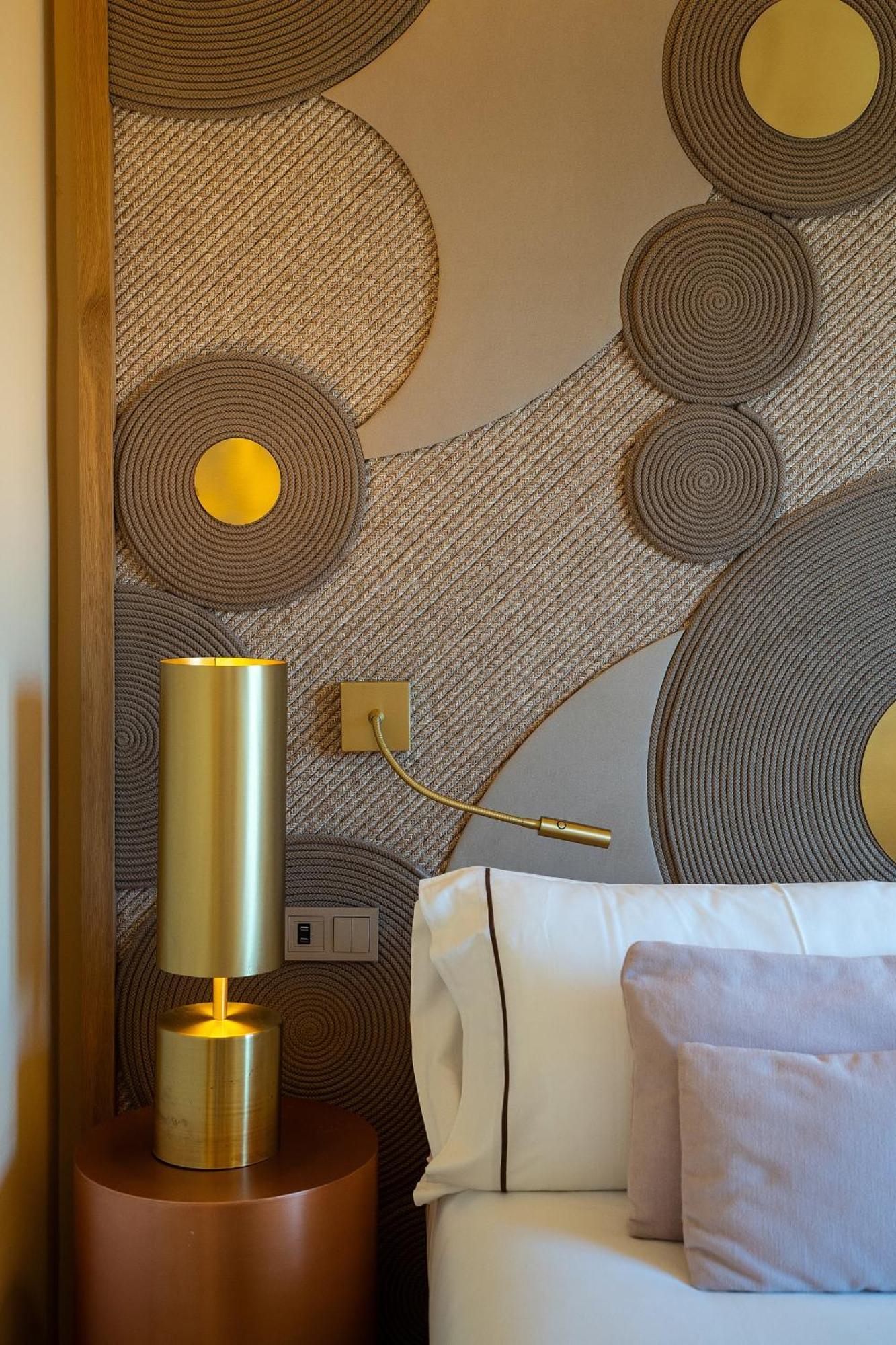 Room Mate Macarena, Madrid Gran Via Exterior photo